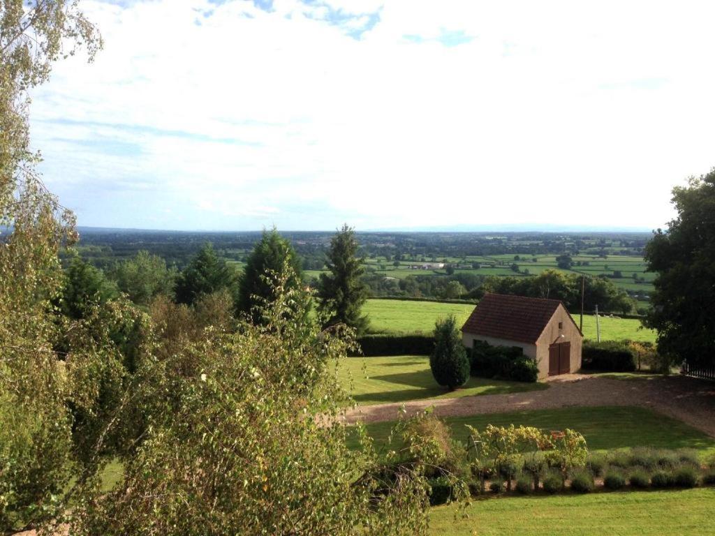 Vila Gite Le Pal Basilique Cure Thermale La Motte-Saint-Jean Exteriér fotografie